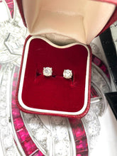 Load image into Gallery viewer, 0.85ct Diamond Studs