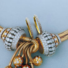 Load image into Gallery viewer, Diamond Hoops