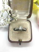 Load image into Gallery viewer, Art Deco Diamond Ring Set in Platinum