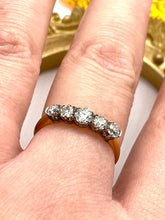 Load image into Gallery viewer, Stunning Diamond Ring Set in 18ct Yellow Gold