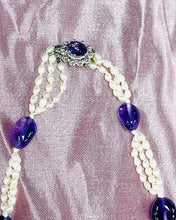 Load image into Gallery viewer, Exquisite Vintage Necklace Set in 9ct White Gold