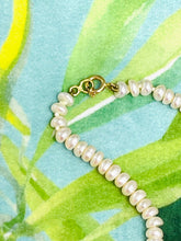 Load image into Gallery viewer, Pearl Necklace