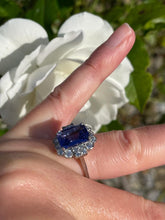 Load image into Gallery viewer, Exquisite Tanzanite and Diamond Ring in Platinum