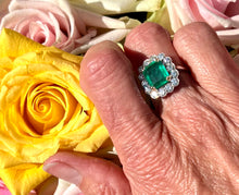 Load image into Gallery viewer, Stunning Emerald and Diamond Ring Set in Platinum
