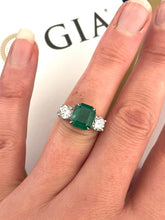 Load image into Gallery viewer, Stunning Emerald and Diamond Ring