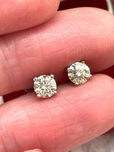 Load image into Gallery viewer, 0.85ct Diamond Studs