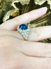 Load image into Gallery viewer, Sapphire & Diamond Preloved Ring