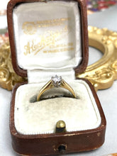 Load image into Gallery viewer, Classic Solitaire Ring