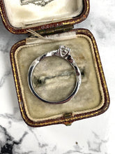 Load image into Gallery viewer, Diamond Ring Set in Platinum