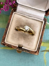 Load image into Gallery viewer, Diamond Ring Set in 18ct Yellow Gold