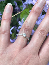 Load image into Gallery viewer, Diamond Ring Set in 18ct White Gold