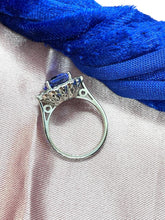Load image into Gallery viewer, Exquisite Tanzanite and Diamond Ring in Platinum