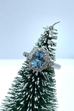 Load image into Gallery viewer, Gorgeous Aquamarine and Diamond Ring