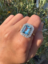 Load image into Gallery viewer, Vintage Aquamarine & Diamond Halo Ring in 18ct Gold