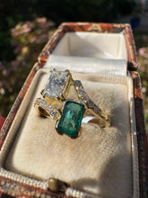 Load image into Gallery viewer, 18ct Gold Diamond & Emerald Statement Ring