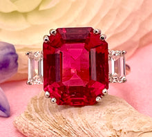 Load image into Gallery viewer, 10.57ct Pink Tourmaline and Diamond Ring in 18ct Yellow Gold and Platinum
