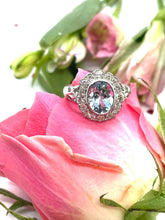Load image into Gallery viewer, Blue Aquamarine and Diamond Ring Set in Platinum