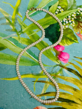 Load image into Gallery viewer, Pearl Necklace