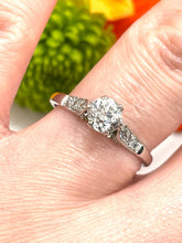 Load image into Gallery viewer, Stunning Art Deco Solitaire Diamond Ring