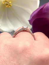 Load image into Gallery viewer, Diamond Ring Set in Platinum