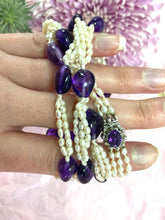 Load image into Gallery viewer, Exquisite Vintage Necklace Set in 9ct White Gold