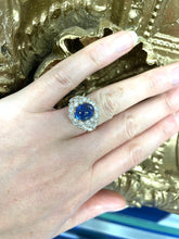Load image into Gallery viewer, Sapphire & Diamond Preloved Ring