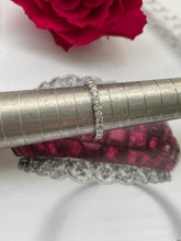 Load image into Gallery viewer, Gorgeous Glittering Ring