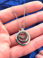 Load image into Gallery viewer, Diamond Pendant Set in 18ct White Gold