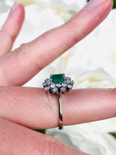 Load image into Gallery viewer, Emerald and Diamond Ring Set in White Gold