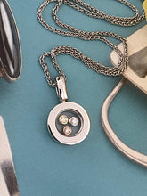 Load image into Gallery viewer, 18ct White Gold Diamond Pendant