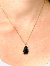 Load image into Gallery viewer, Garnet Pendant Set in 9ct Yellow Gold