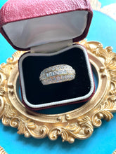 Load image into Gallery viewer, A Blingy Ring!