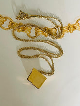 Load image into Gallery viewer, Tiffany & Co Pendant Set in 18ct Yellow Gold