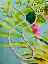 Load image into Gallery viewer, Pearl Necklace