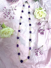 Load image into Gallery viewer, Exquisite Vintage Necklace Set in 9ct White Gold