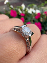 Load image into Gallery viewer, Diamond Solitaire Ring in Platinum