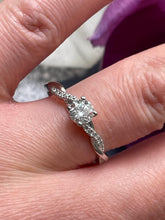 Load image into Gallery viewer, Diamond Ring Set in Platinum
