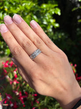 Load image into Gallery viewer, Vintage Platinum Diamond Double Row Band Ring