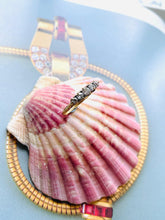 Load image into Gallery viewer, Edwardian 5 stone Diamond Ring Set in 18ct Yellow Gold