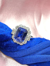 Load image into Gallery viewer, Exquisite Tanzanite and Diamond Ring in Platinum