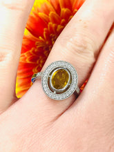 Load image into Gallery viewer, Yellow Sapphire and Diamond Ring Set in Platinum