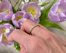 Load image into Gallery viewer, Diamond Ring in 18ct Yellow Gold