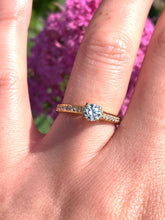 Load image into Gallery viewer, Contemporary Diamond Ring