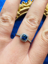 Load image into Gallery viewer, Blue Sapphire and Diamond Ring Set in Platinum