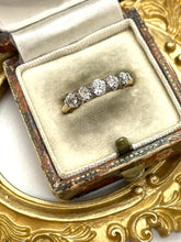 Load image into Gallery viewer, Stunning Diamond Ring Set in 18ct Yellow Gold
