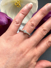Load image into Gallery viewer, Diamond Ring Set in Platinum