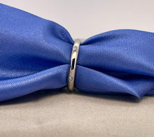 Load image into Gallery viewer, Diamond and Platinum Band