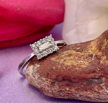 Load image into Gallery viewer, Diamond Cluster Ring in 18ct White Gold