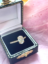 Load image into Gallery viewer, 1.50ct Champagne Diamond Ring Set in 18ct Yellow Gold