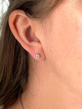 Load image into Gallery viewer, Dazzling Diamond Studs